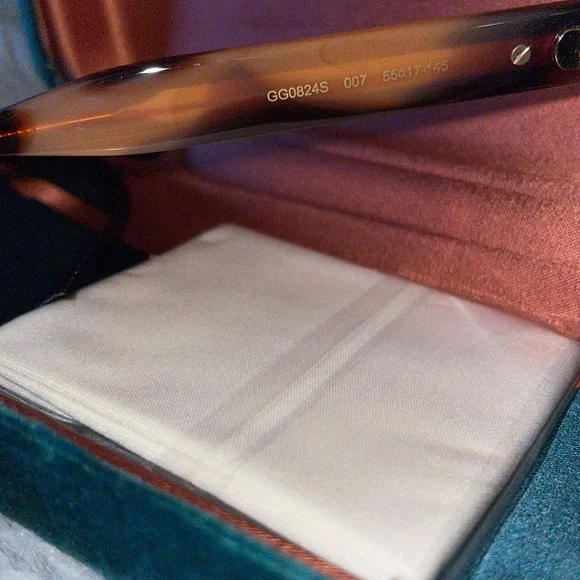 NWT Unisex 100% Authentic Gucci 55MM Havana Square Sunglasses - Picture 11 of 11